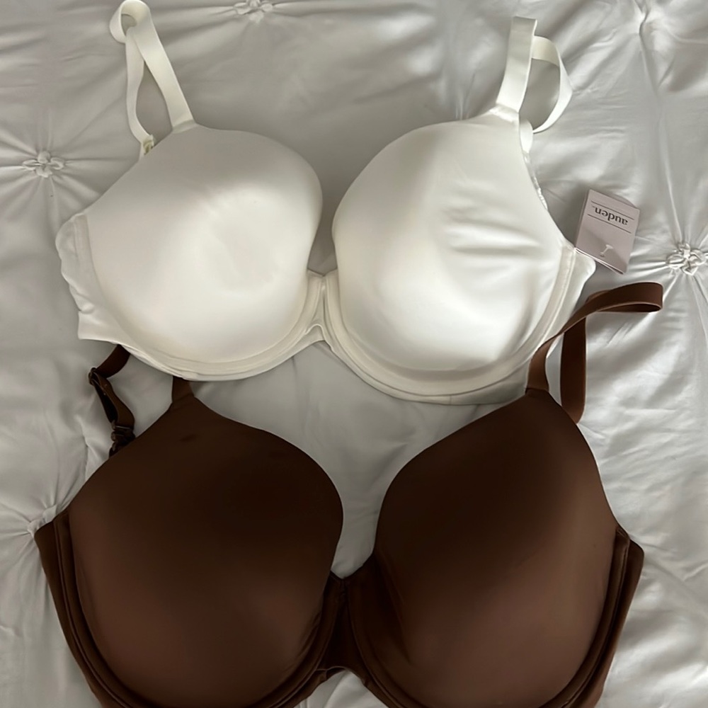 2 pack of Target Bras size 34G